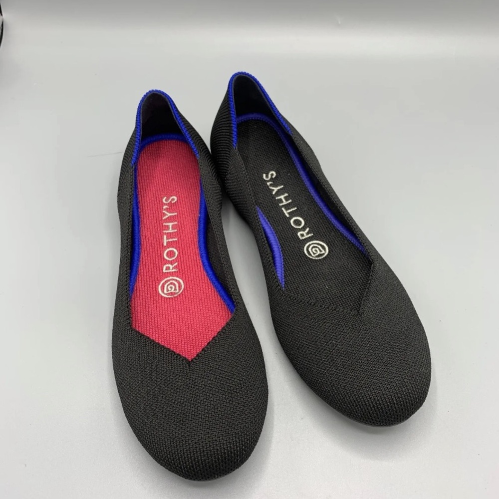 Black Rothy’s sz 7, barely worn, comfy